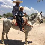 Eric Botello - @eric.botello.98 - Instagram