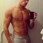 Eric Castello - @ericcastelloballer - Instagram