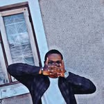 Eric Charm - @tz.7710 - Instagram