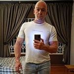 Erik Coetzee - @erik_bourbon_coetzee - Instagram