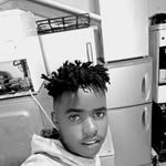 Eric Ezra - @shisni2022 - Instagram
