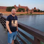 Erik Holub - @__erikholub - Instagram
