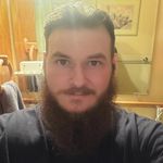 Eric Houseknecht - @blue060491 - Instagram