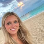 Richele Hutzelman - @avajaxlowrae - Instagram