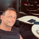 Eric Dip - @erichyeres83 - Instagram