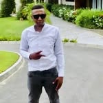 Eric lunda kamulet - @shydodo - Instagram