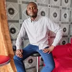 Eric Luse Ntembue - @luse.eric - Instagram