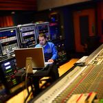 Erik Madrid - @erikmadridmix - Instagram