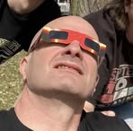 Eric Mariacher - Facebook