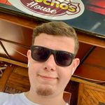 Eric Muniz - @muniz_eric - Instagram