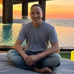 Eric Nakamoto - @bruddahnaks - Instagram
