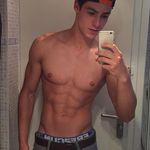 eric nova - @ericnova9281 - Instagram