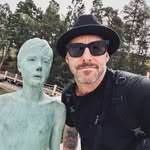 E - @ericowenart - Instagram