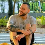 Eric Raz - @_ericraz - Instagram