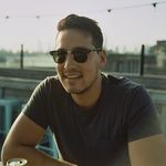 Eric Wang Schwager - @vousfinder - Instagram