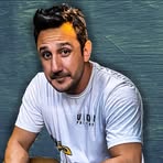 Eric Ticas - Facebook