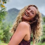 Erica Clare - @erica_nyc_yogi - Instagram