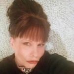 Erica Thatcher - @ricarae1 - Instagram