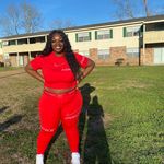 Erica Wayne - @ericawayne_nov27 - Instagram