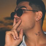 Erick James - Facebook