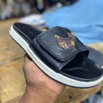 Erick Jansen - @mr_punguzo_kariakoo_shoes - Instagram