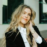 Erica McCarthy - @_ericamccarthy - Instagram
