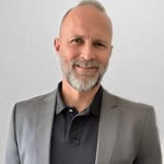 Erik Calhoun - @erikcalhountoronto - Instagram