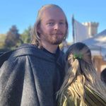 Erik Ernst - @frostchills - Instagram