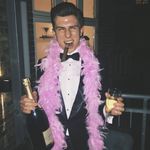 Erik - @eriksalacy - Instagram