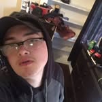 Erik Loza - @offical_erik17 - Instagram