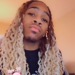 Erik Davis - @erikmichael_sings - Instagram