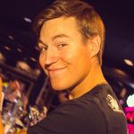 Erik Östlund - @kebabmorfar - Instagram