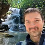 Erik Abrams - @erik.th3.read - Instagram