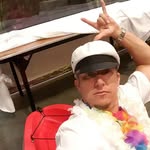 Erik Santee - @eriksantee - Instagram