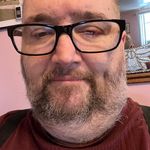 Eric Shields - @rightmoveent - Instagram
