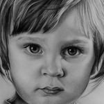 Erika Heller - @heller.graphite.portraits - Instagram