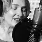 Erika Elliot | Singer and Songwriter, Electro Pop and EDM 🎶🎤✍️ - @erikaelliotmusic - Instagram