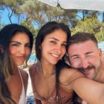 Erika Terrell - @damlaavarha - Instagram