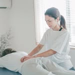 【京都宮津】コンディショニングサロンTiare｜海辺の小さな女性専用サロン｜理学療法士えりか｜肩こり｜腰・膝痛｜女性特有の悩み - @erika__tomita - Instagram