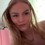 Erin🦋 - @erinastonxo - Instagram