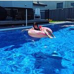 Nes - @erinbestjan - Instagram