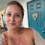Erin - @erinboppinaround - Instagram