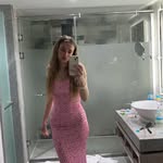 Erin Bourne - @erinbournee - Instagram