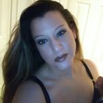 Erin Burris - @erinbrook31 - Instagram