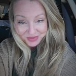 Erin Calvert - @calvert_erin - Instagram