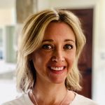 Erin Casper - @sellyourazbiz - Instagram