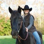 Erin Combs - @combs.erin_ - Instagram