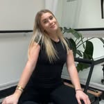 Erin Neill - @erin.doespilates - Instagram