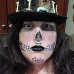 Erin Gage - @sharkfrenzy76 - Instagram