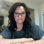 Erin Grammer Ennis, TX - @agenterintexas - Instagram
